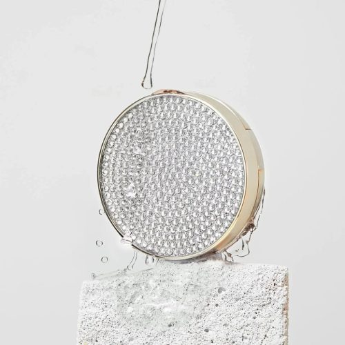 Nanoasia BC tonuojantis kremas-kušonas sausai/mišriai odai SPF50+ BC Cream-Cushion, 15g